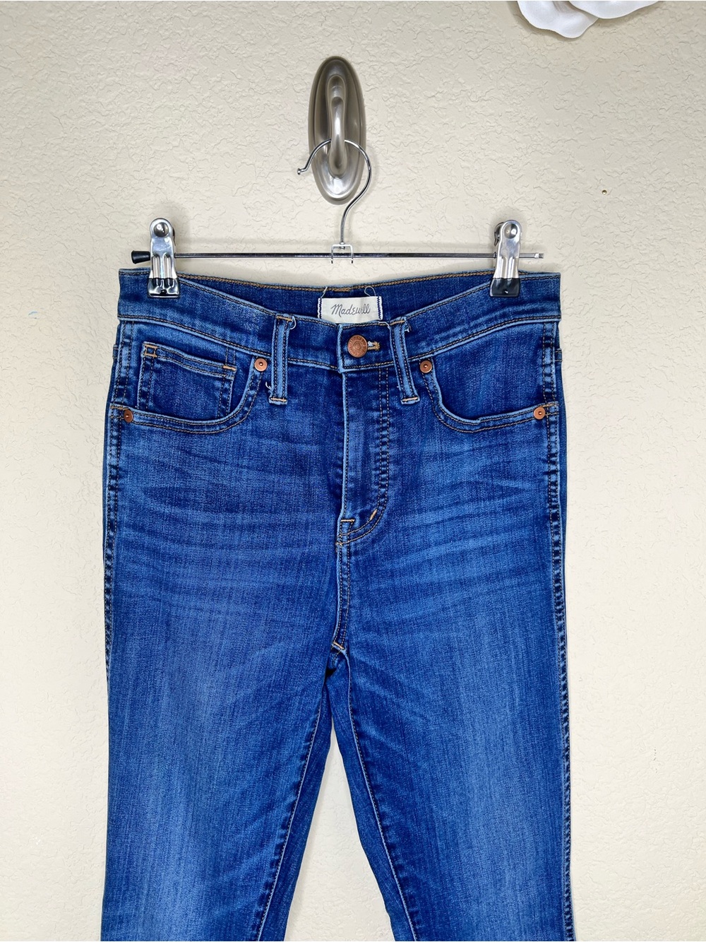 NTM: Madewell 10” High-Rise Skinny Jeans Danny Wash TENCEL Size 26 Tall - Picture 3 of 15